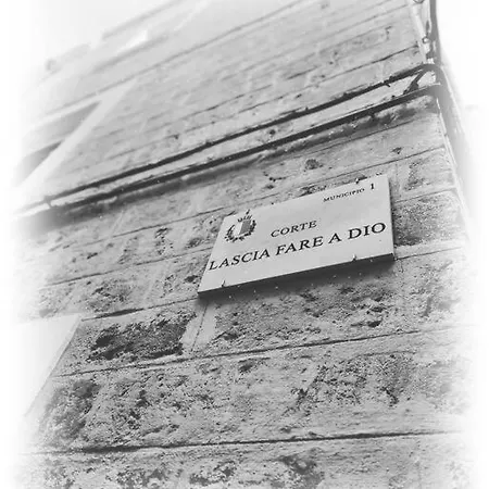Nyaraló Il Castello Bari